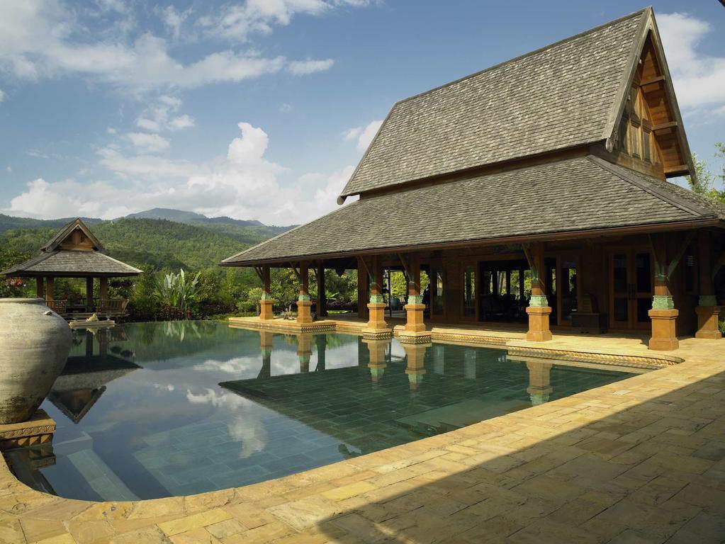 Howie'S Homestay Mae Rim Exterior foto